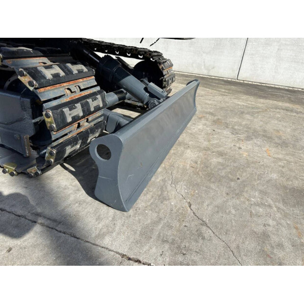 2017 فولفو EC55D-46290403