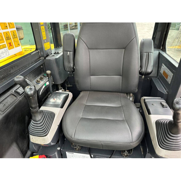 2020 Komatsu PC56-7-46290455