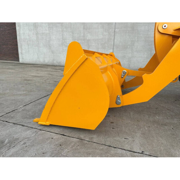 2025 Blanche TW36-46290685