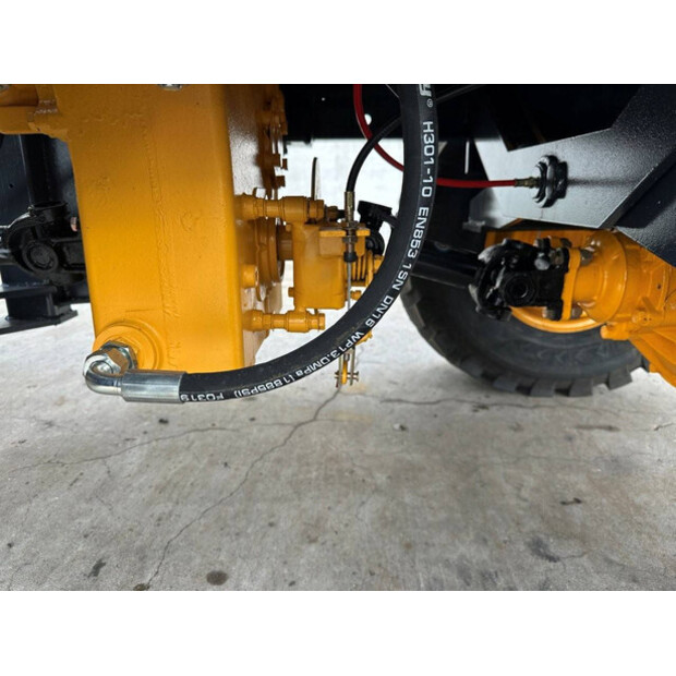 2025 Blanche TW36-46290700