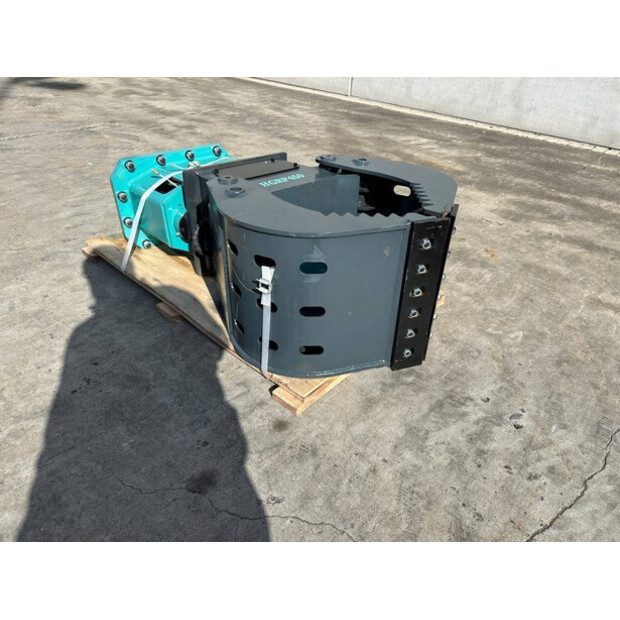 2025 HGRP 520-46290805