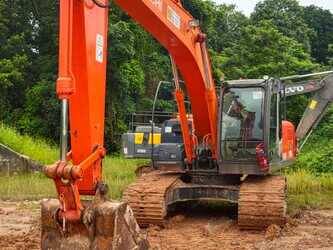 Image de PELLETEUSES SUR CHENILLES 2009 Hitachi ZX200-3