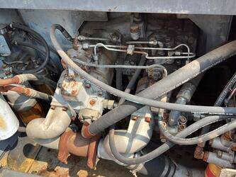 2009-hitachi-zx330lc-3-46290878