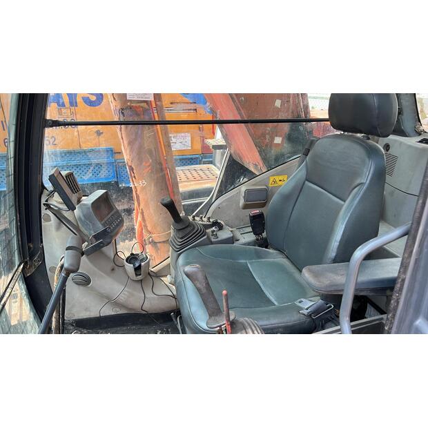 2009 هيتاشى ZX330LC-3-46290879