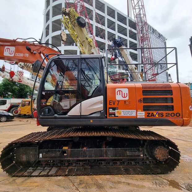 2020 Hitachi ZX200-5G-46290884