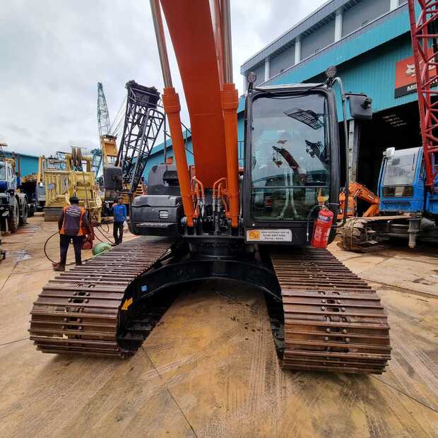 2020 Hitachi ZX200-5G-46290885