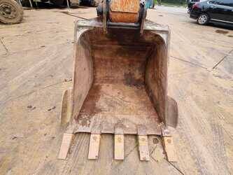 2020-hitachi-zx200-5g-1437312-46290886