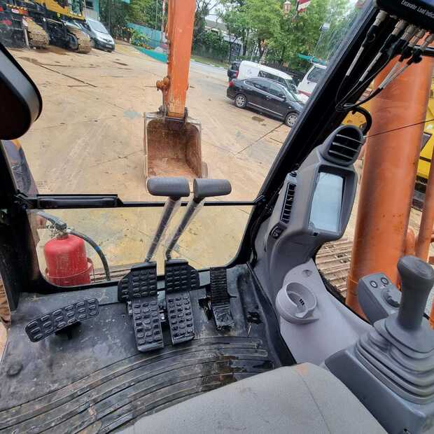 2020 Hitachi ZX200-5G-46290888