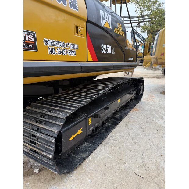 2024 كاتربيلر 325D2L-46290911