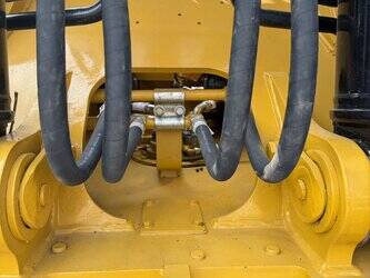 2024-caterpillar-325d2l-1437315-46290922