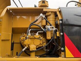 2024-caterpillar-323d2l-1437316-46290933