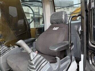 2024-caterpillar-323d2l-1437316-46290936