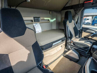 2021-man-tgx-18-470-1437327-46291434