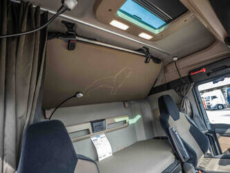 2021-man-tgx-18-470-1437327-46291435