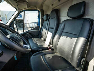 2020-renault-master-2-3-dci-46291468