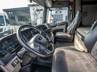 2022-man-tgx-18-510-1437329-46291524