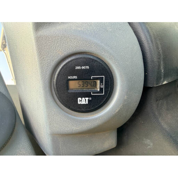 2011 كاتربيلر CP76-46292430