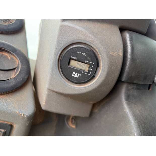 2012 كاتربيلر CS76 XT-46292577