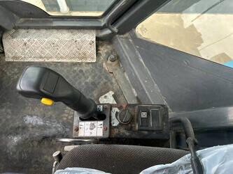 2011-ammann-av130x-1437398-46292980