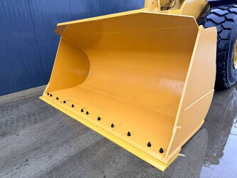 2023-caterpillar-972-14a-4400h-idle-time-original-paint-46293716