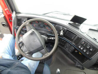 2011-volvo-fh-1428730-46293994