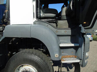 2009-man-tgx-1437435-46294245