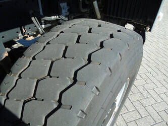 2009-man-tgx-1437435-46294271