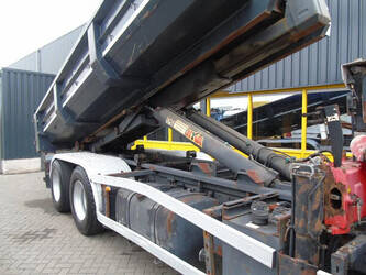 2003-daf-cf-1437436-46294305