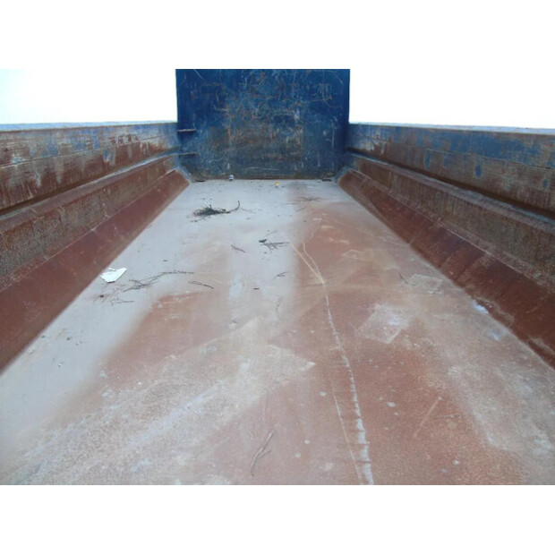 2003 داف CF-46294317