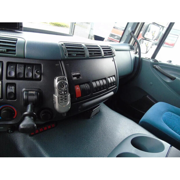 2003 داف CF-46294321