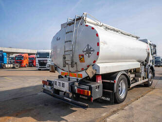 2004-renault-premium-270-1437439-46294467