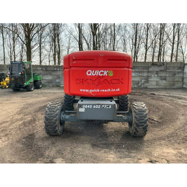 2014 سكايجاك SJ15AJ-46294756