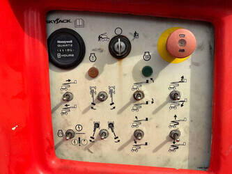 2014-skyjack-sj15aj-46294764