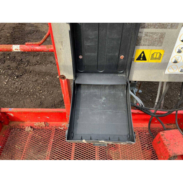 2014 سكايجاك SJ15AJ-46294766