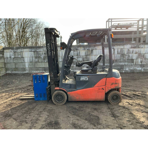 2009 Toyota 8BFMT20-46294780