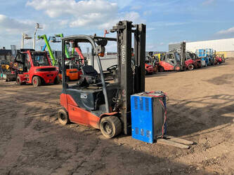 2009-toyota-8bfmt20-46294782