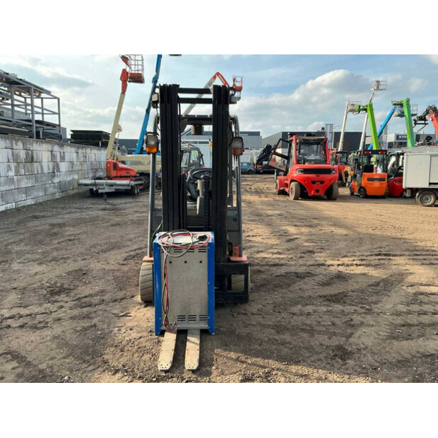 2009 Toyota 8BFMT20-46294794