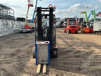 2009-toyota-8bfmt20-46294794