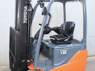 2019-toyota-8fbek18t-1432341-46303584