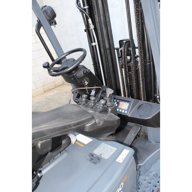 2019 Toyota 8FBEK18T-46303589