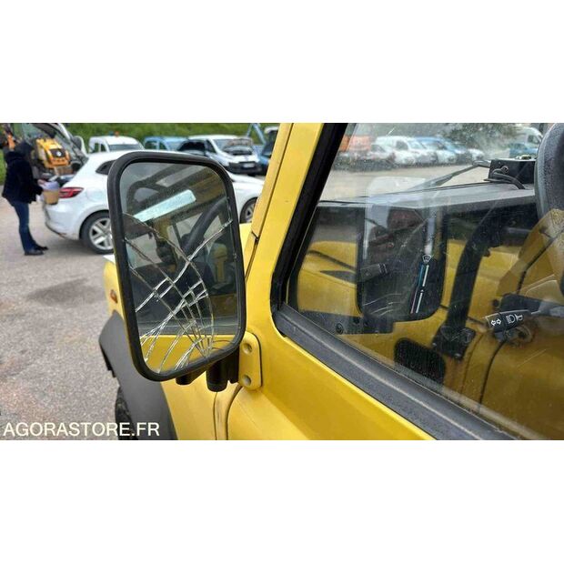 2006 Land Rover Defender-46309932