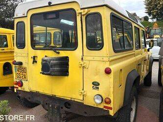 2006-land-rover-defender-1437630-46309941