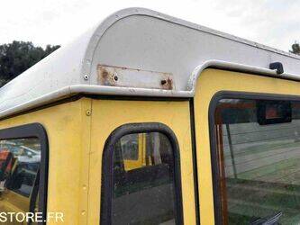 2006-land-rover-defender-1437630-46309944