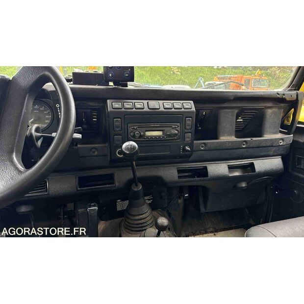 2006 Land Rover Defender-46309952