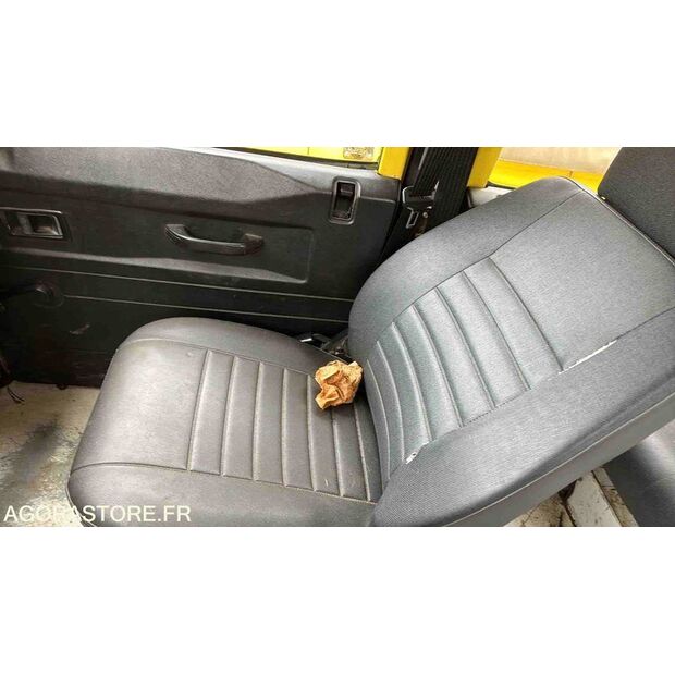 2006 Land Rover Defender-46309953