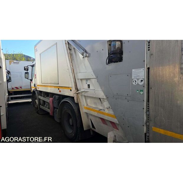 2015 Renault D WIDE-46310033