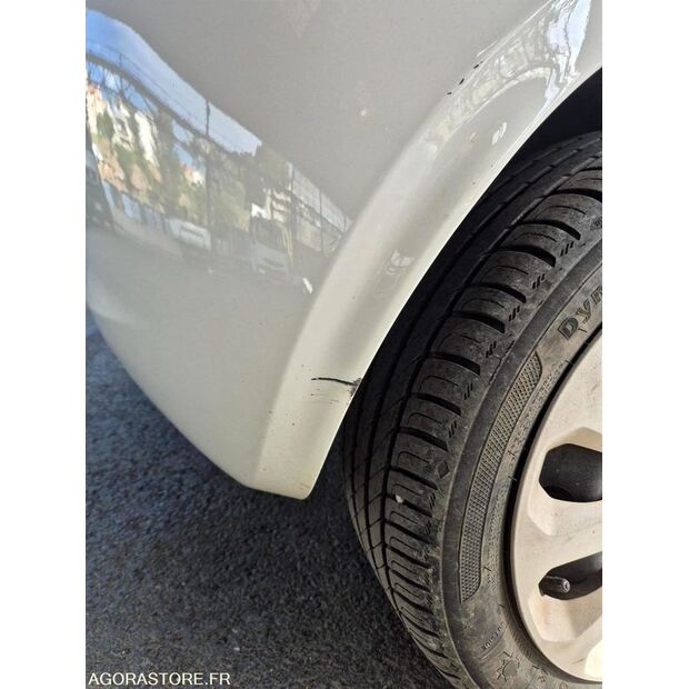 2013 Ford KA-46310090