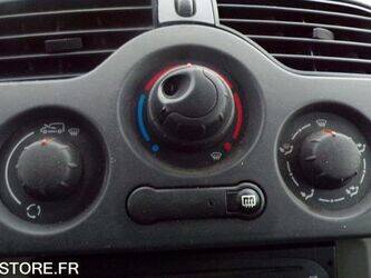 2009-renault-kangoo-1437640-46310116