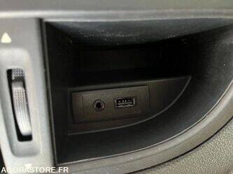 2015-mercedes-benz-vito-1437645-46310320