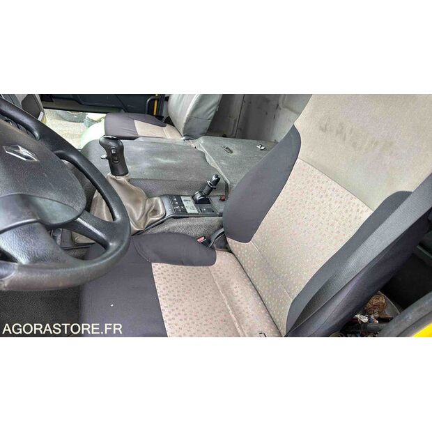 2010 رينو Kerax-46310343